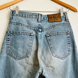 Vintage Calvin Klein High-Waist Jeans